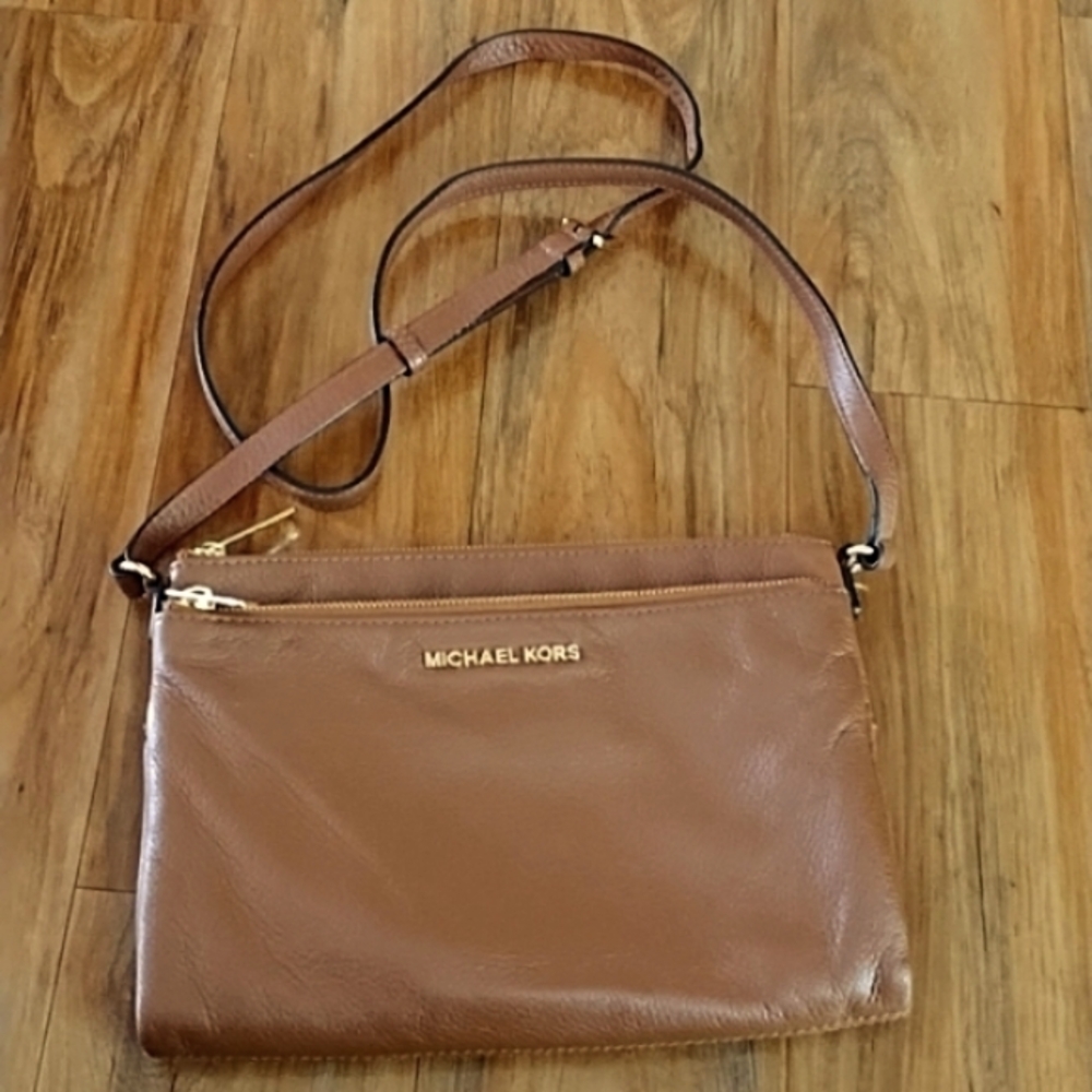Michael Kors Crossbody